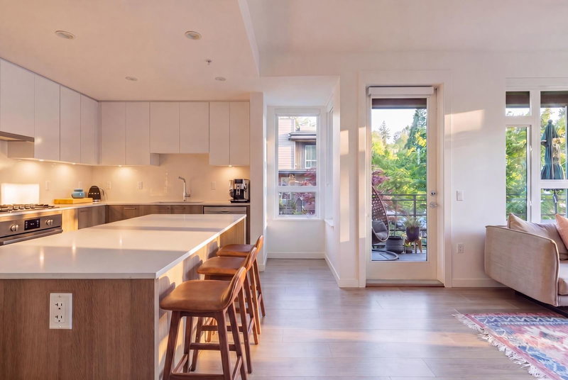 107 - 715 15th Street, North Vancouver, V7M 1T2 | Image 3