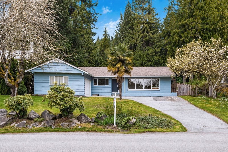 4037 Ripple Road, West Vancouver, British Columbia