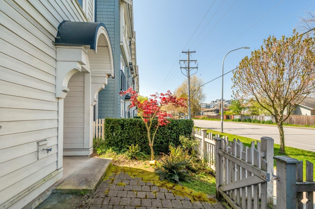 Listing Image 23