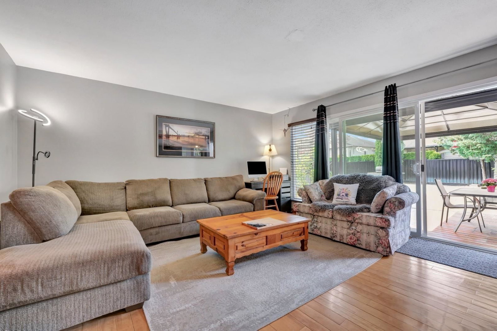 Listing Image 19