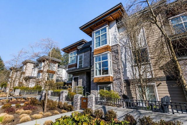 8 - 3025 Baird Road