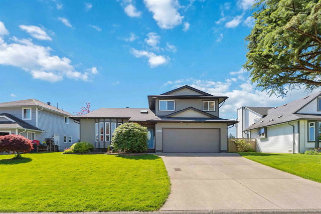 22108 Kerry Crescent