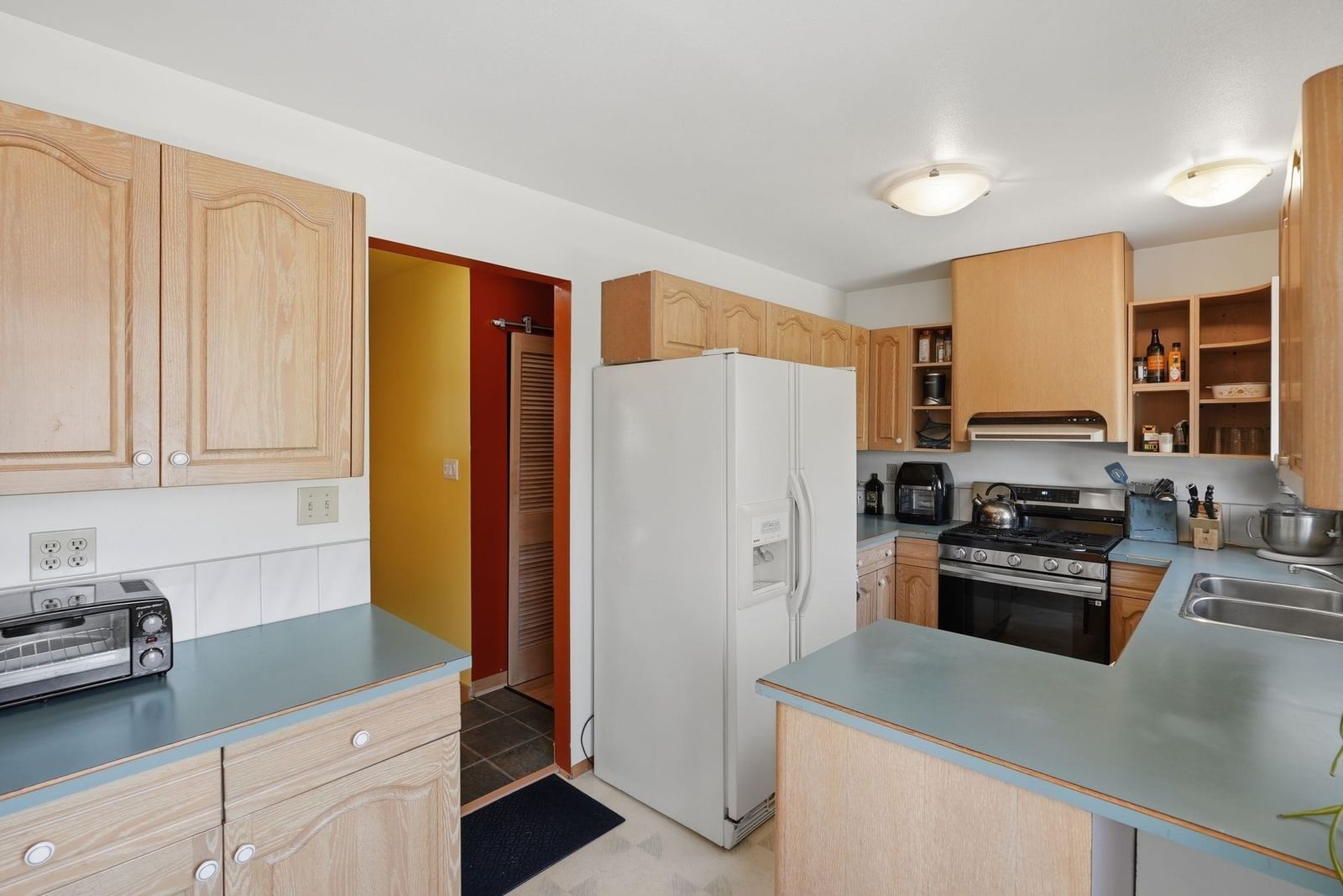 Listing Image 13