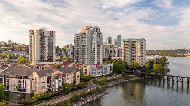 1208 - 10 Laguna Court
