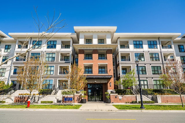 213 - 9551 Alexandra Road