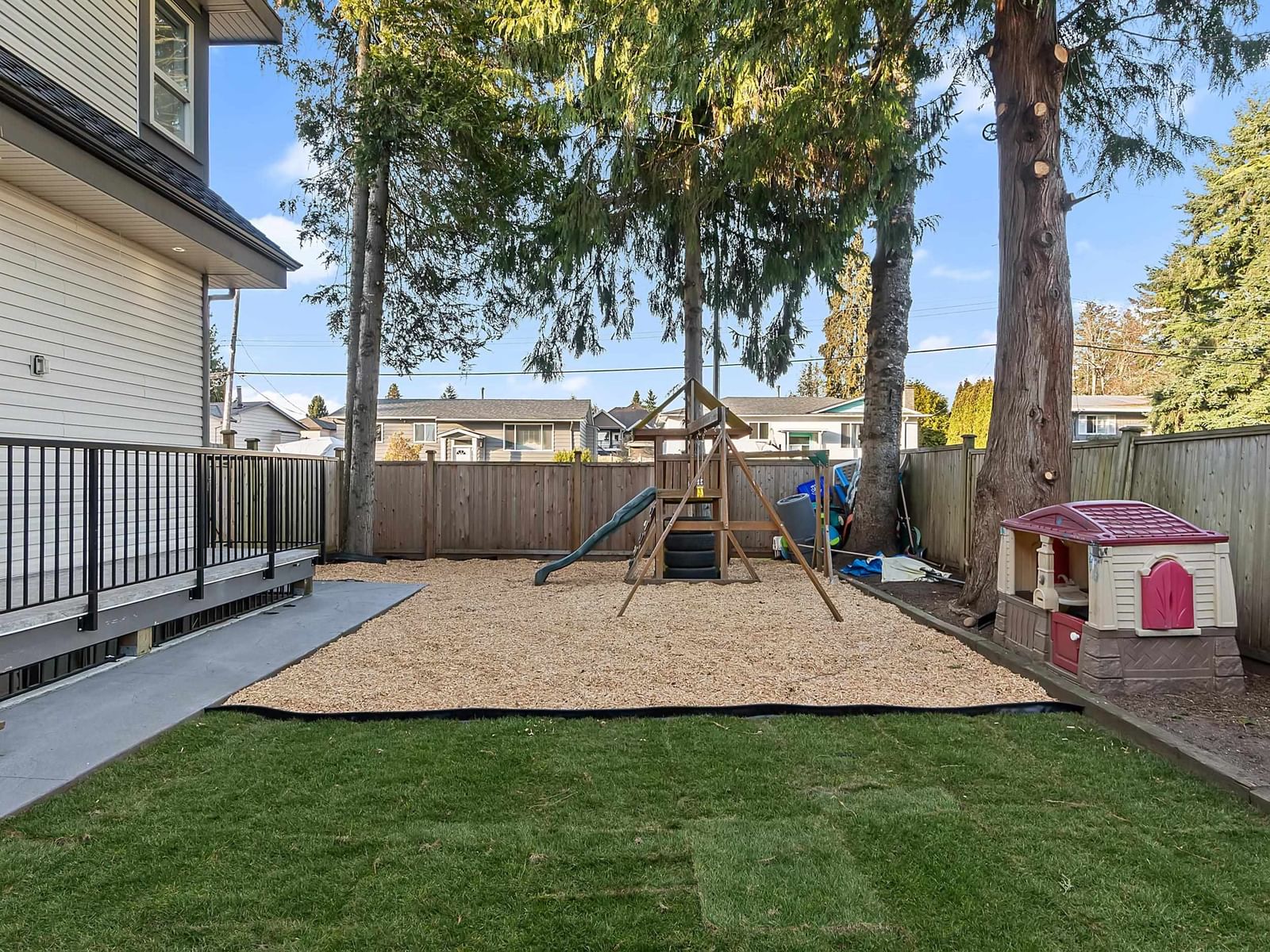 Listing Image 37