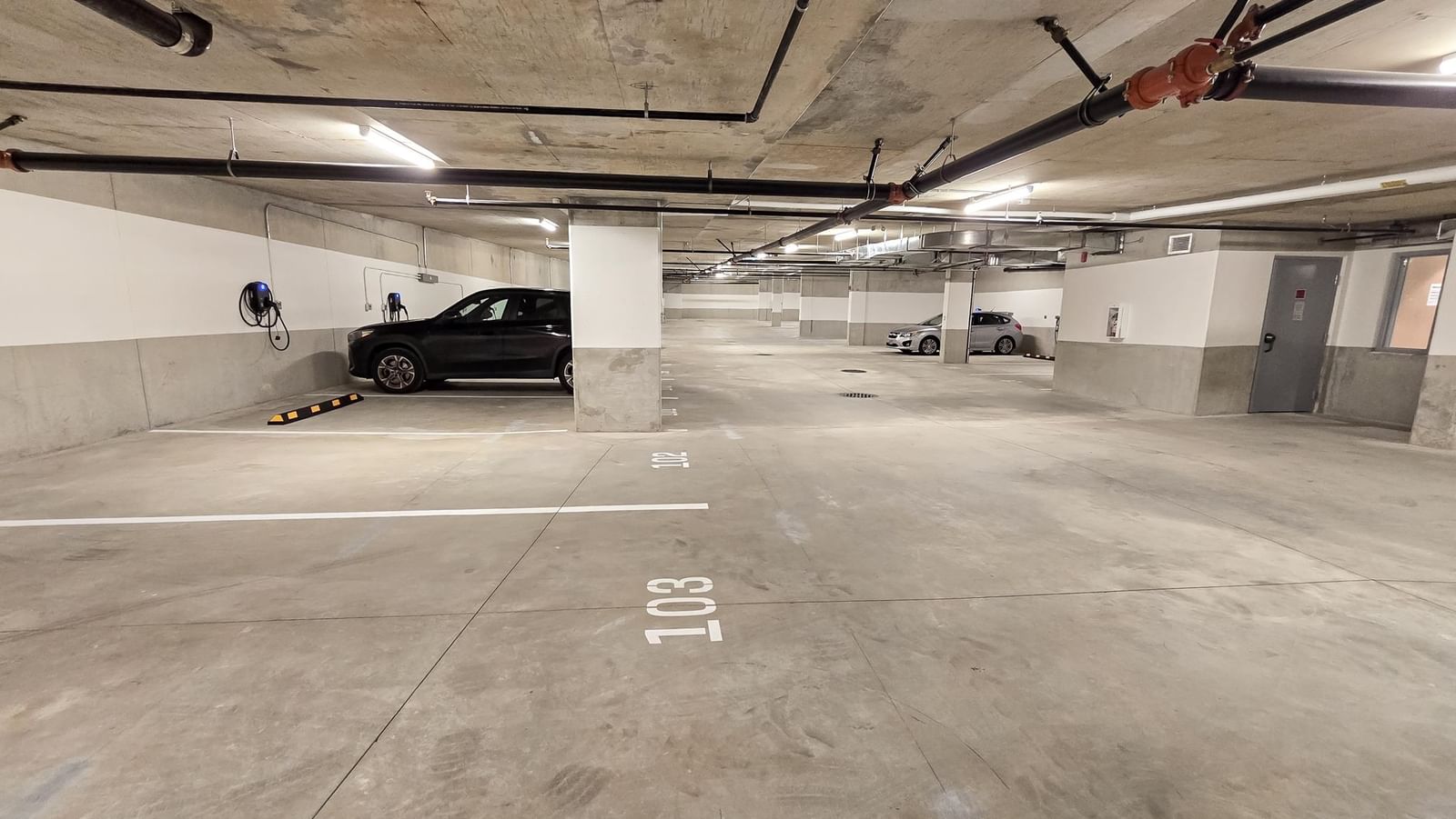 Listing Image 16