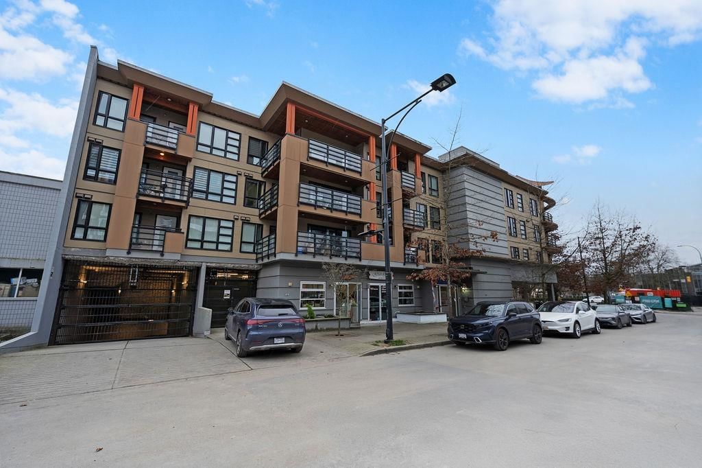 Listing Image 20
