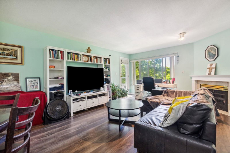 309 - 7368 Royal Oak Avenue