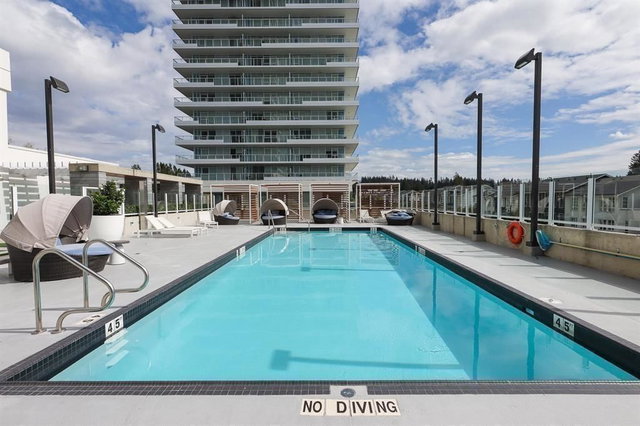 2706 - 657 Whiting Way