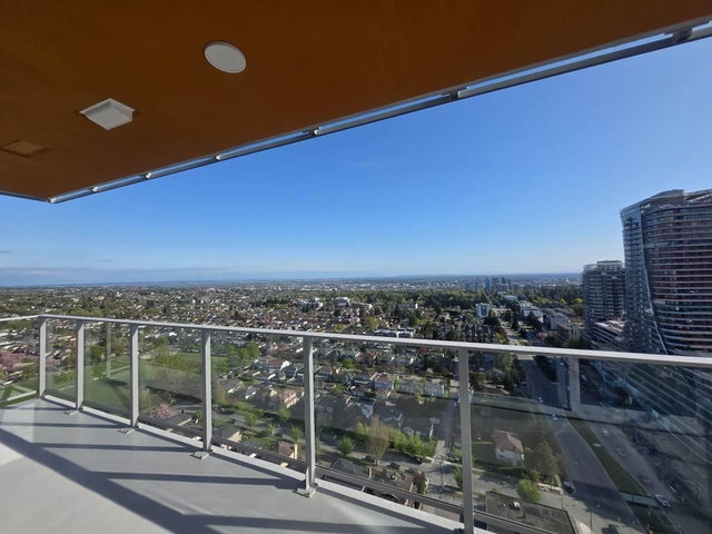 2505 - 485 42 Avenue W