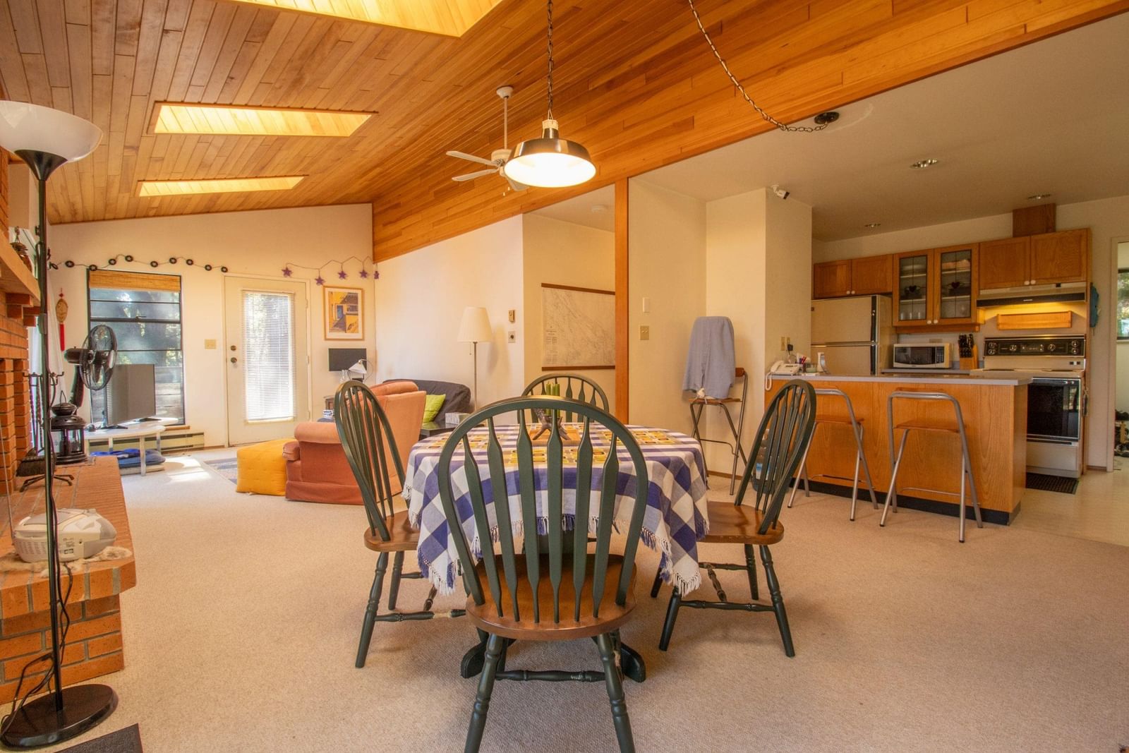 Listing Image 14
