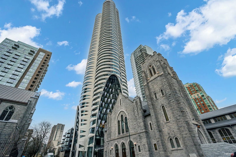 1033 Nelson Street #2207, Vancouver, British Columbia