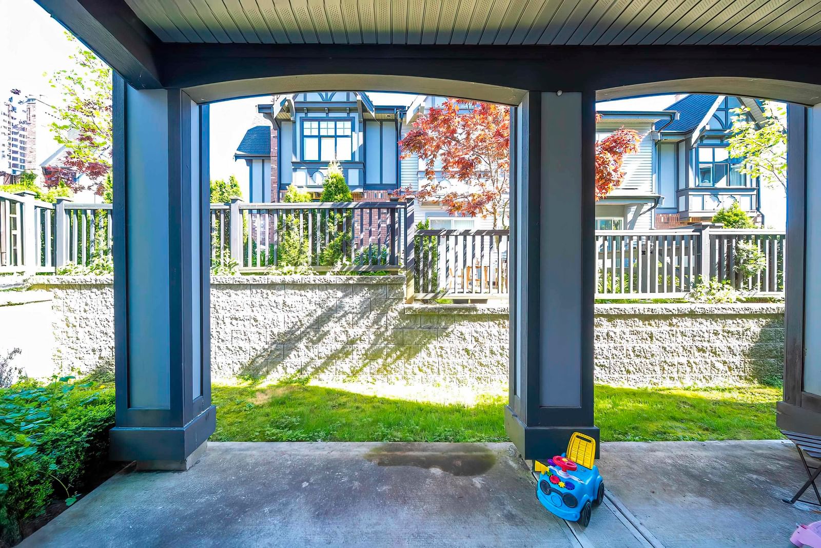 Listing Image 22