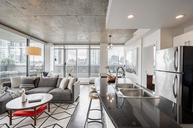 804 - 919 Station Street