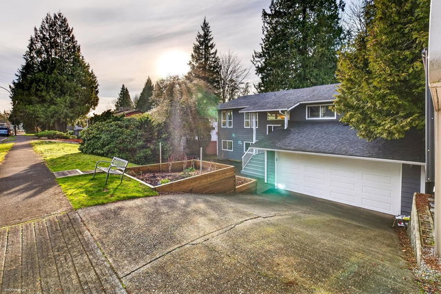 6821 Westview Drive