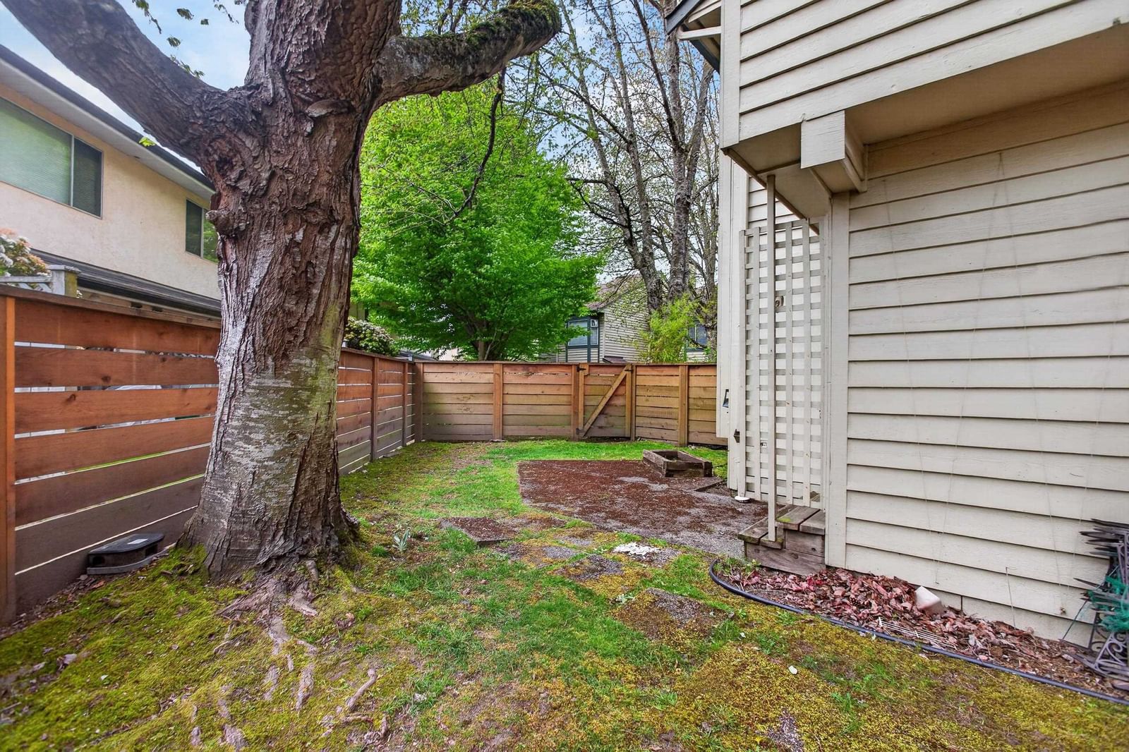 Listing Image 17