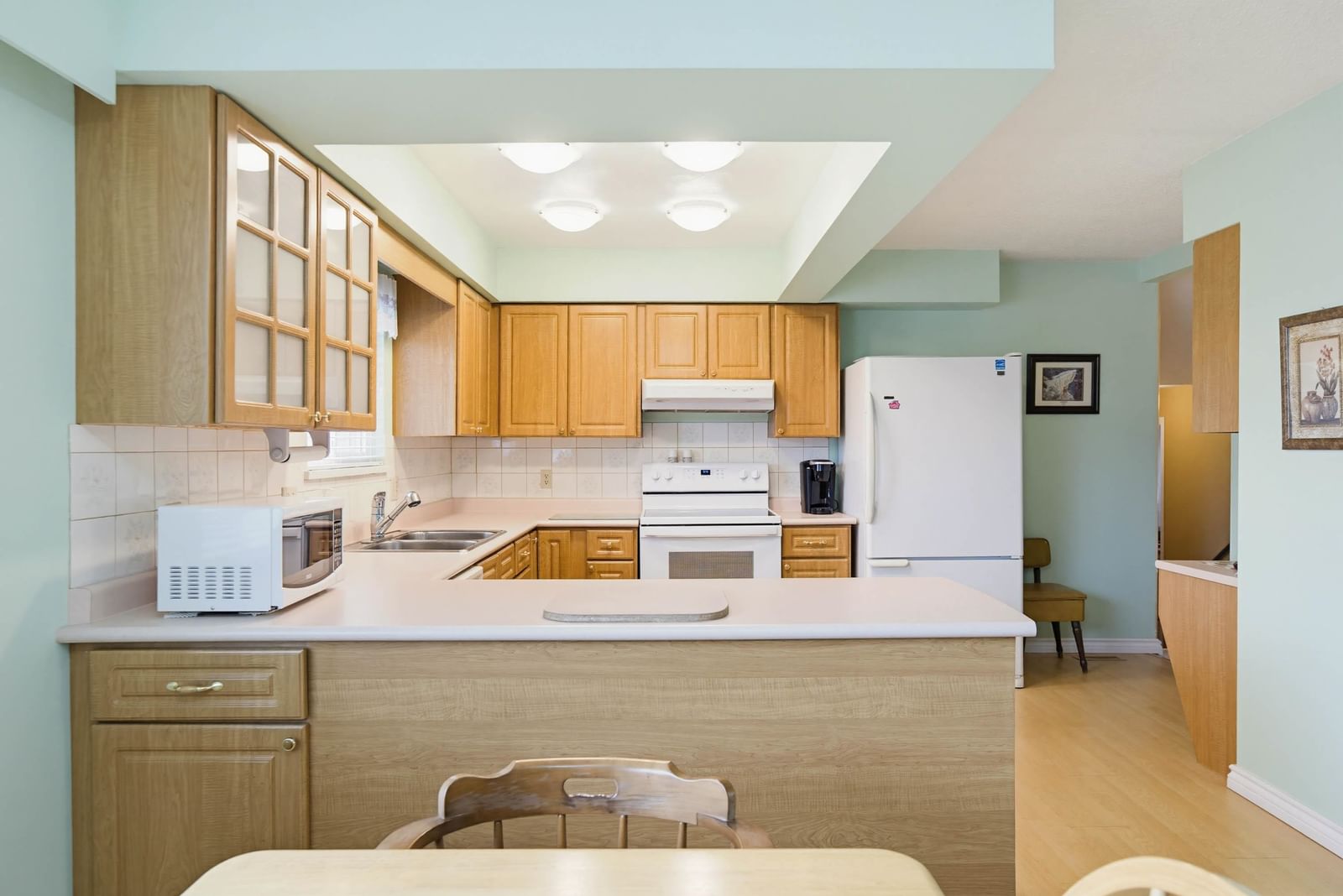 Listing Image 11