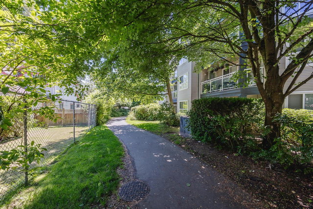 202 - 8115 121a Street