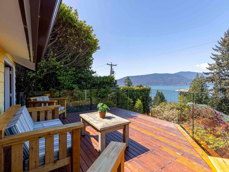 6248 Wellington Avenue, West Vancouver, British Columbia