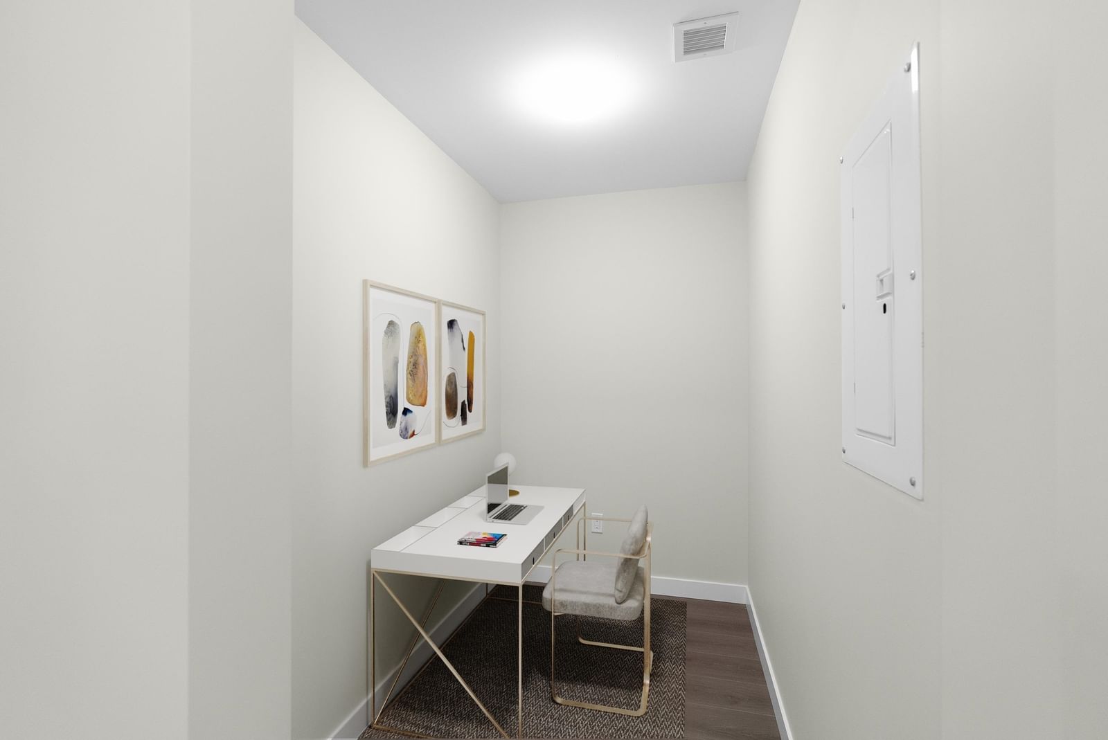 Listing Image 8