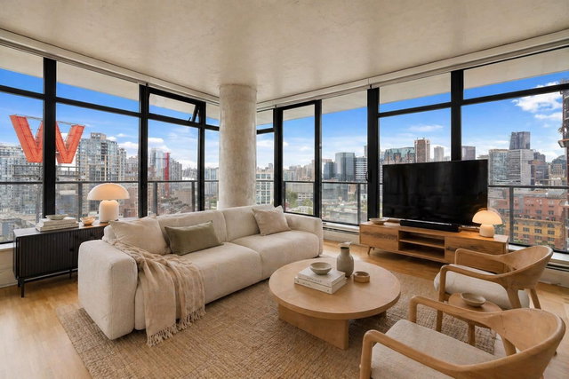 2105 - 108 Cordova Street W