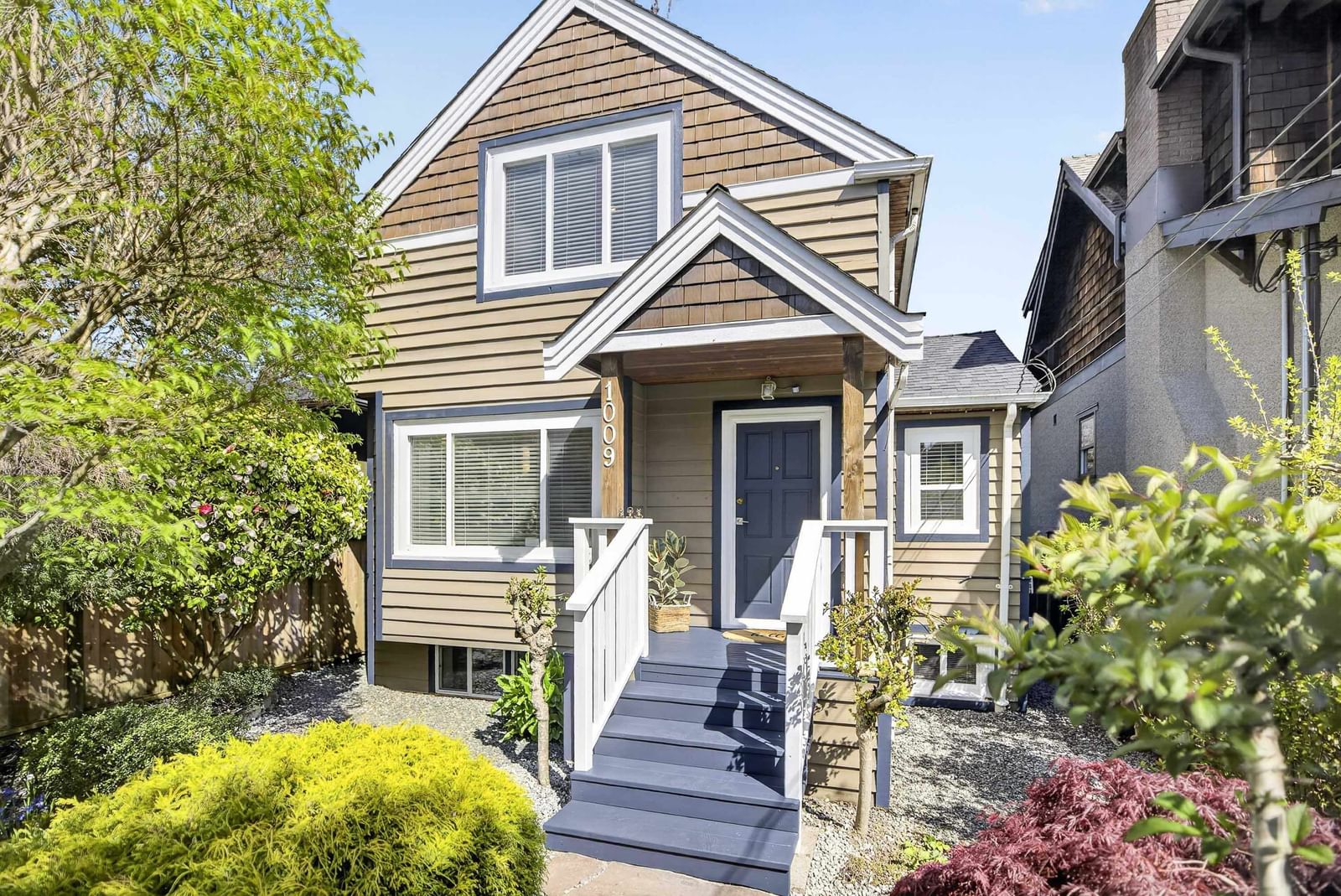 Listing Image 1