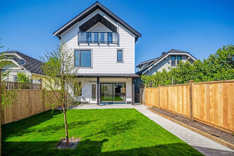 2636 Mcgill Street #2, Vancouver, British Columbia