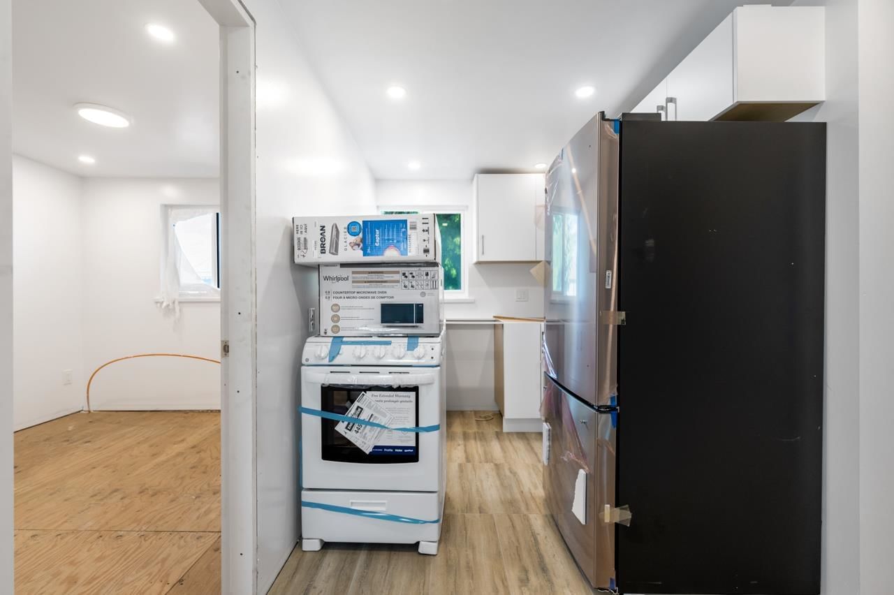 Listing Image 21