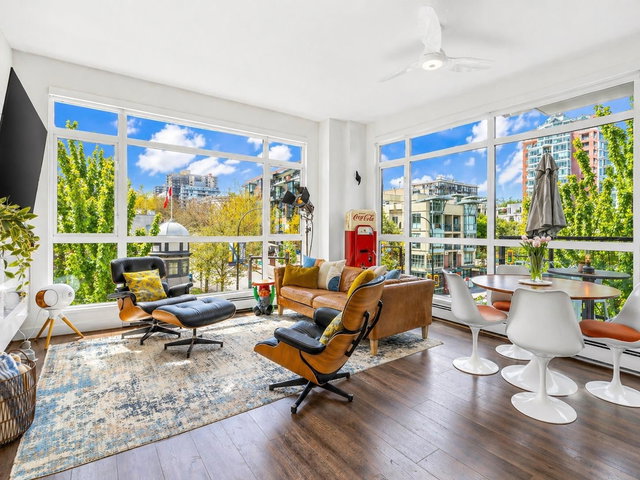 310 - 105 2nd Street W