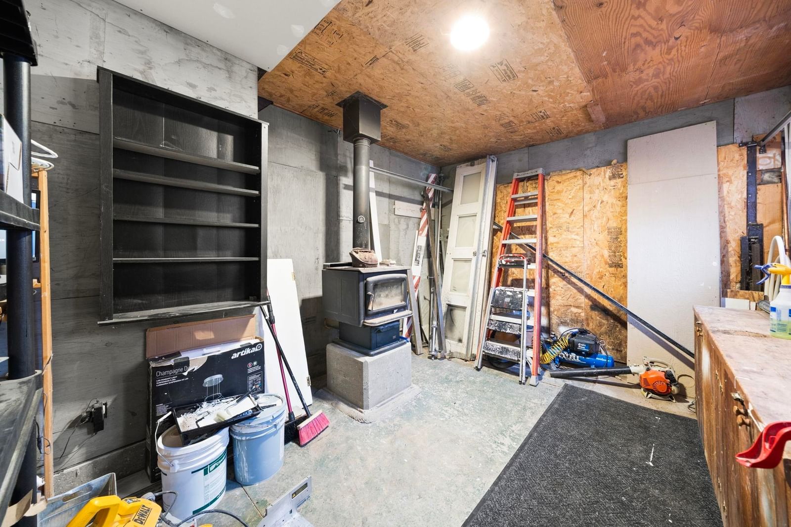 Listing Image 31
