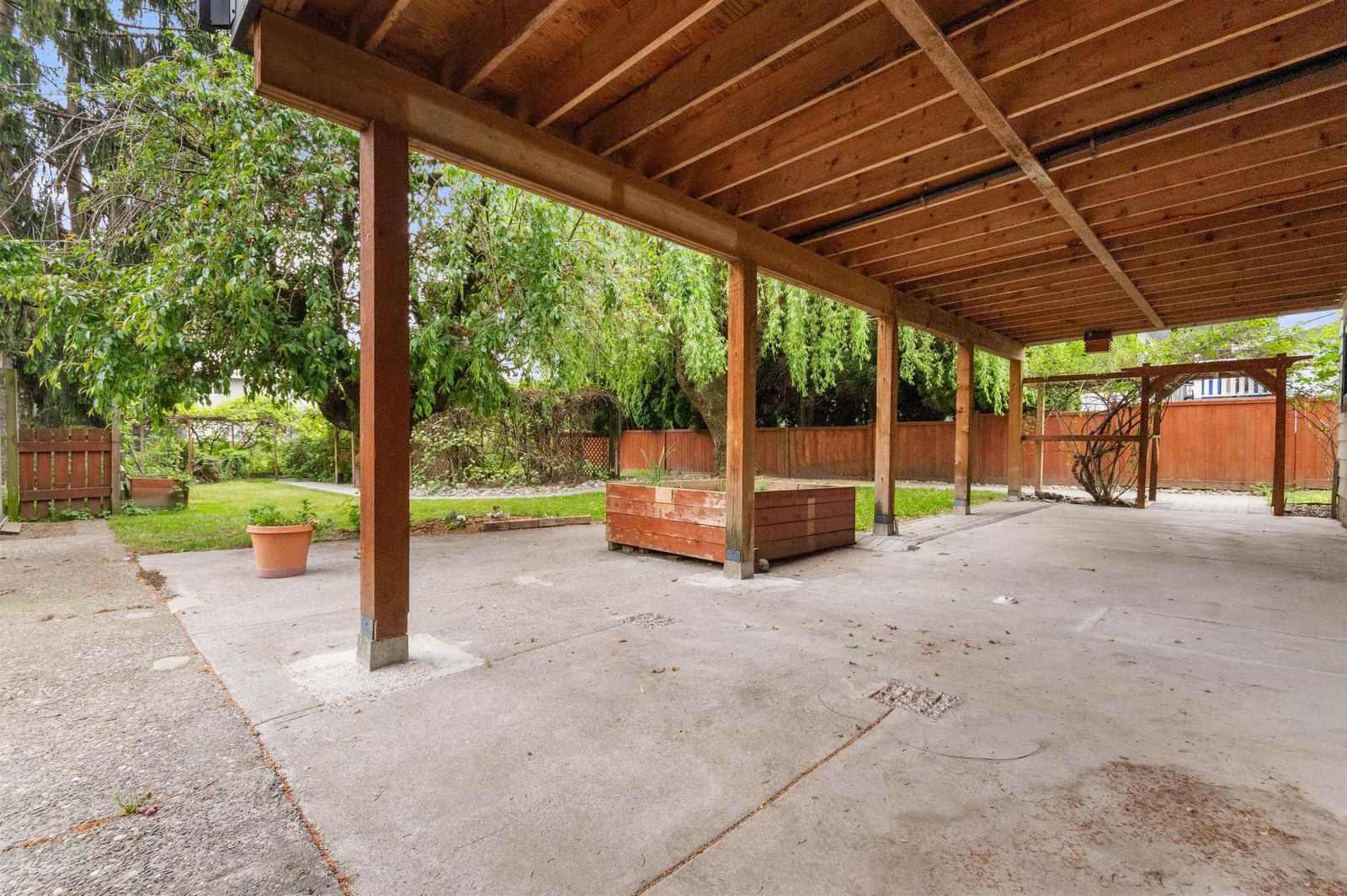 Listing Image 23