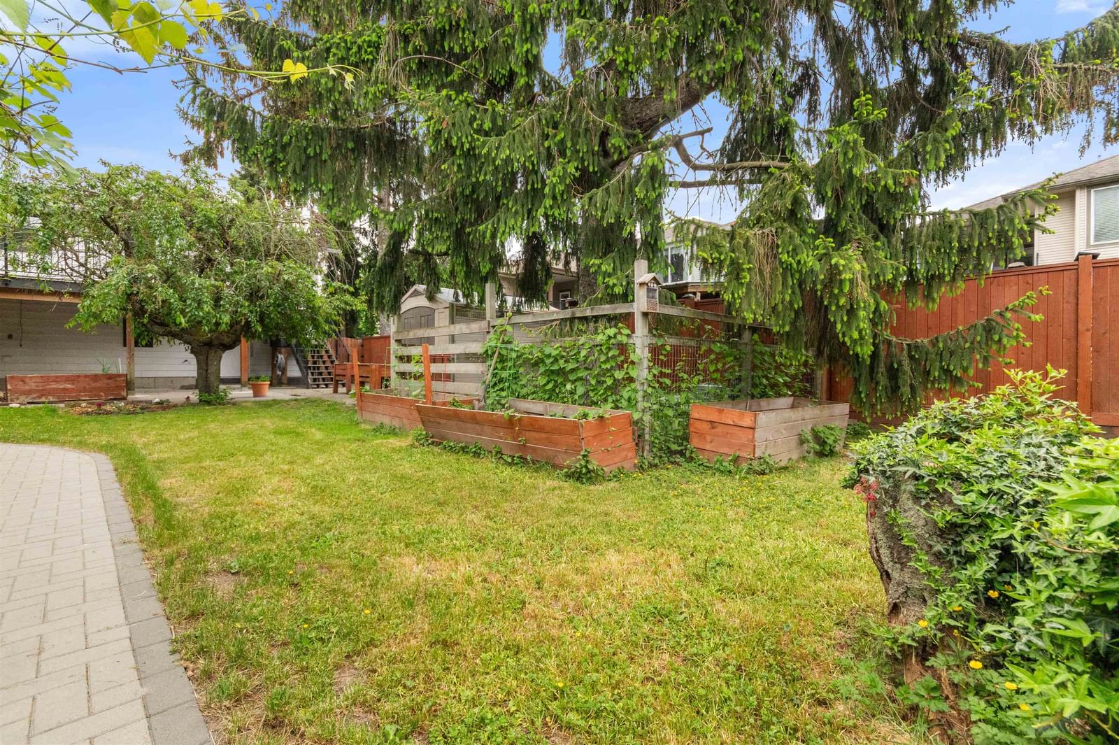 Listing Image 30