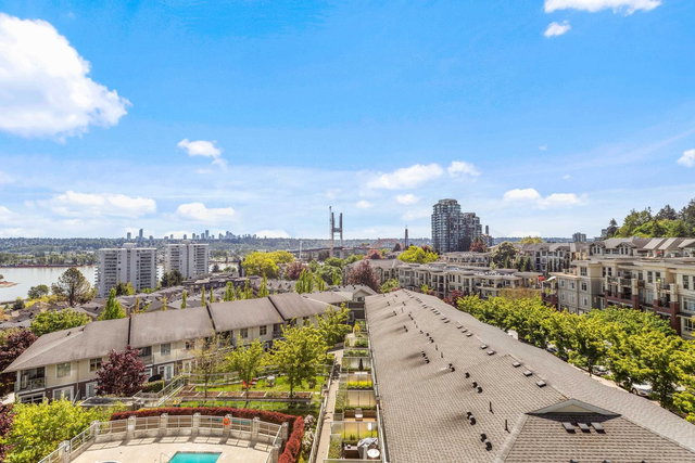 605 - 271 Francis Way