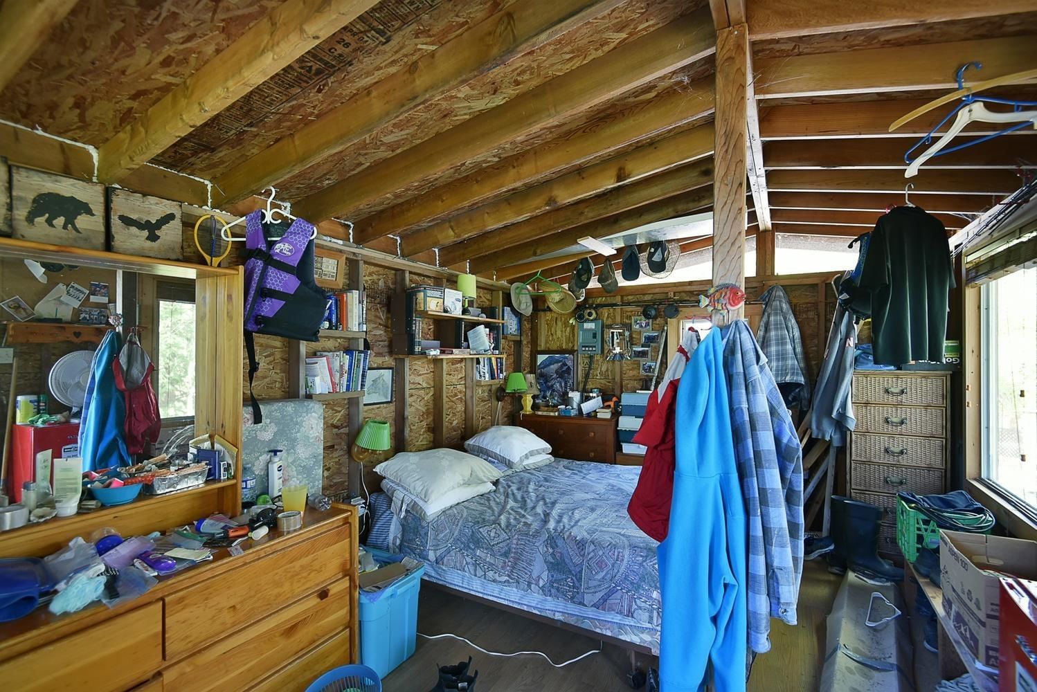 Listing Image 28