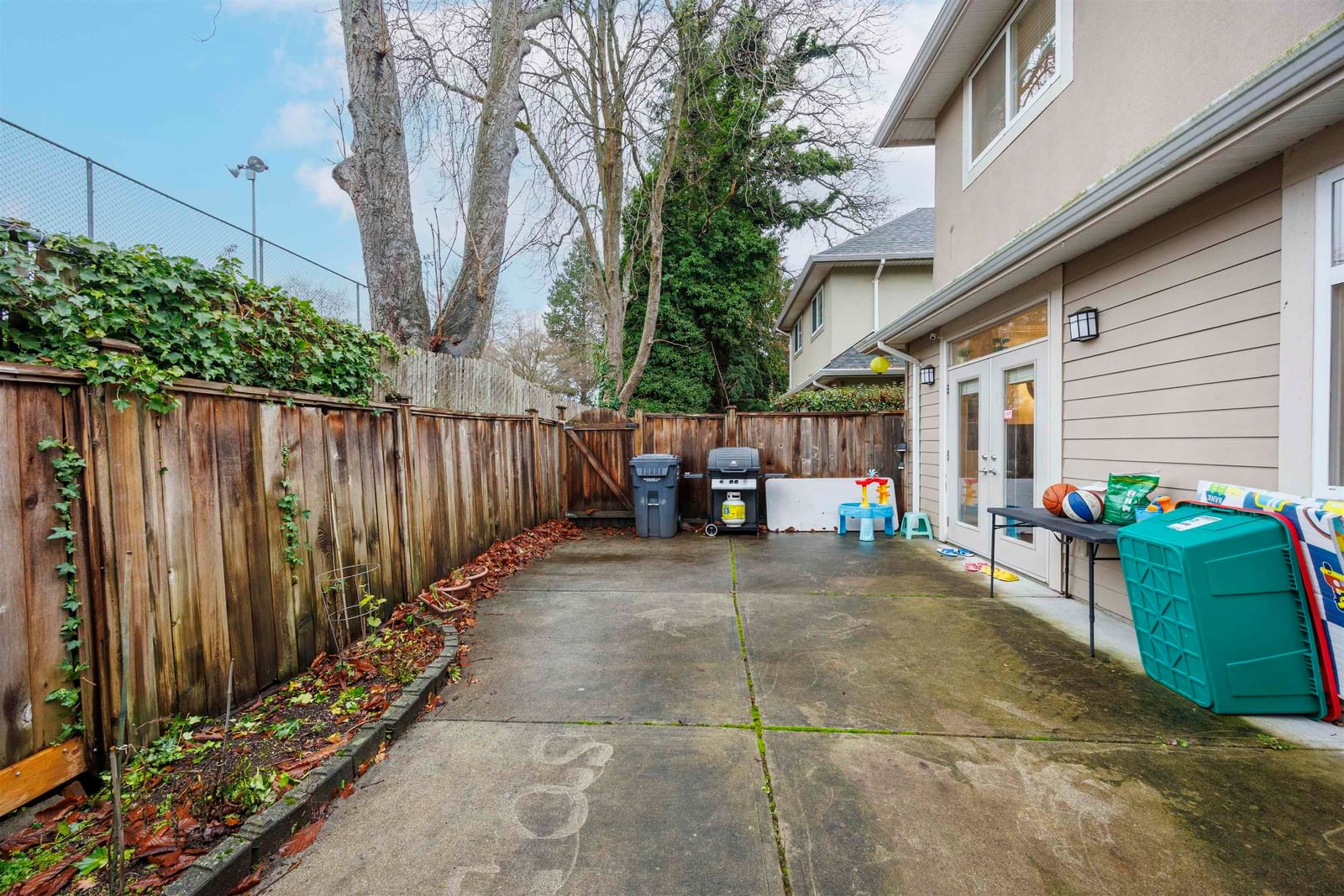 Listing Image 20