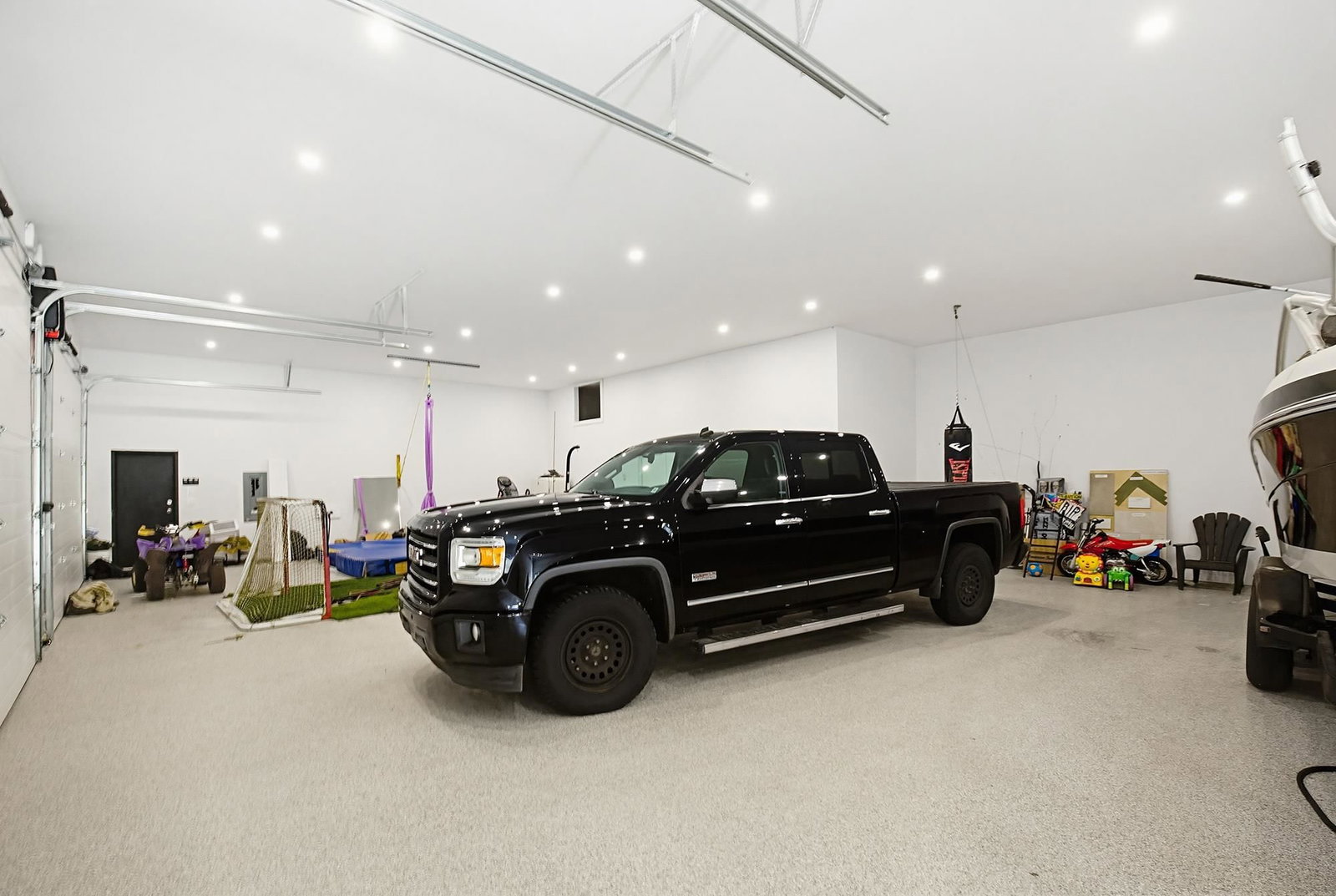 Listing Image 33