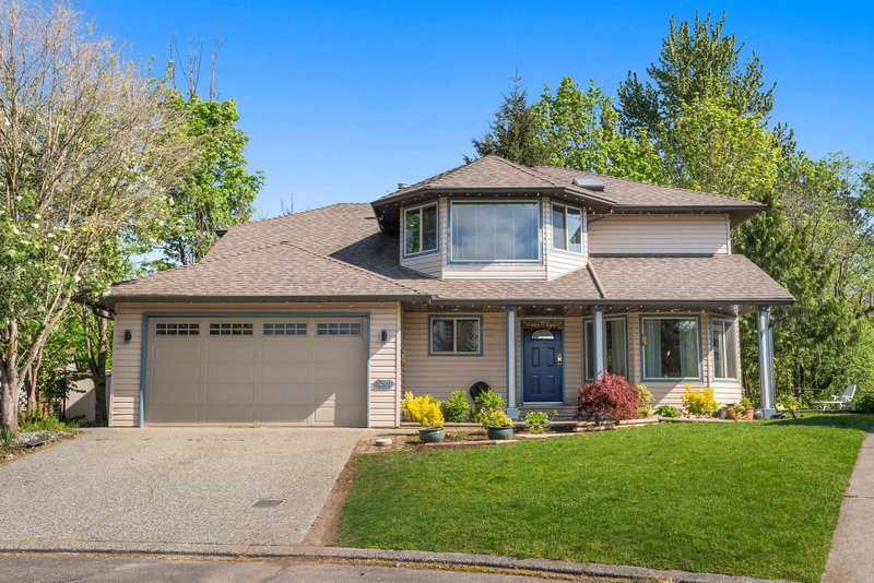 32507 Qualicum Place, Abbotsford, British Columbia
