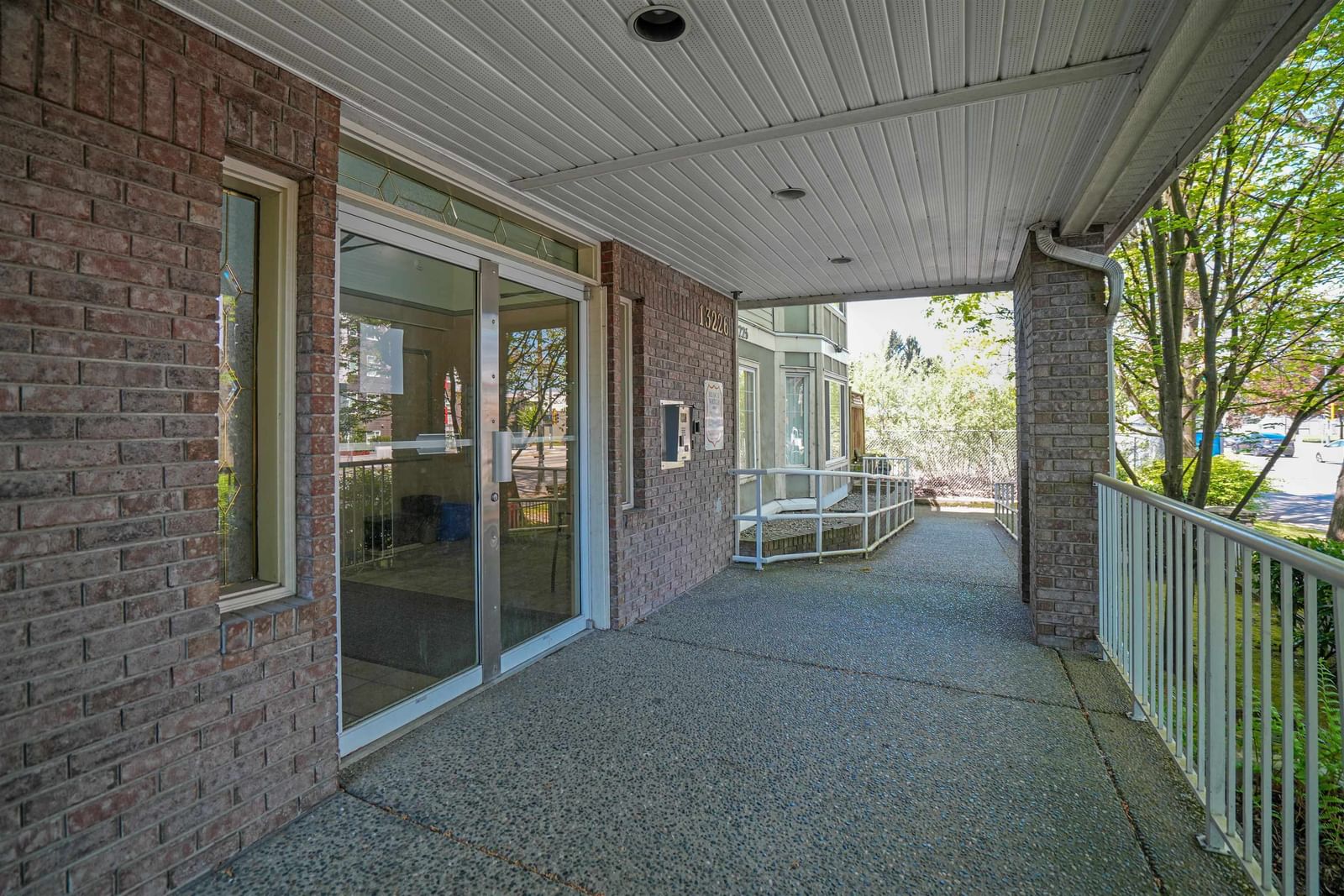 Listing Image 24