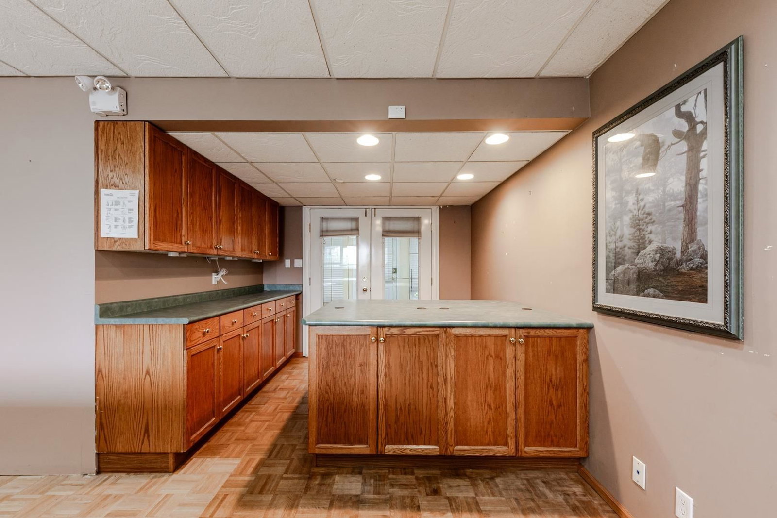 Listing Image 18