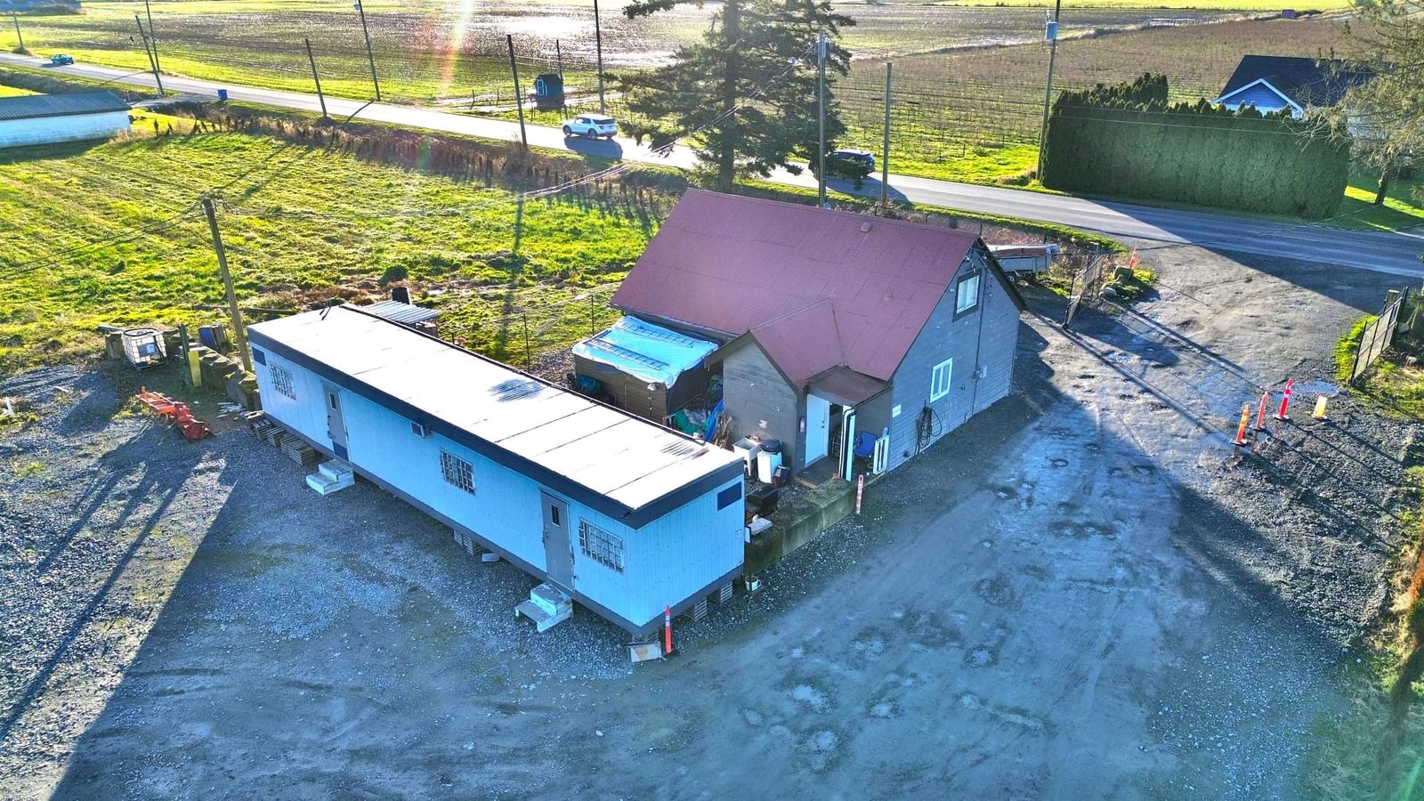 Listing Image 6