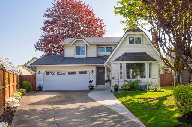 20976 93b Place
