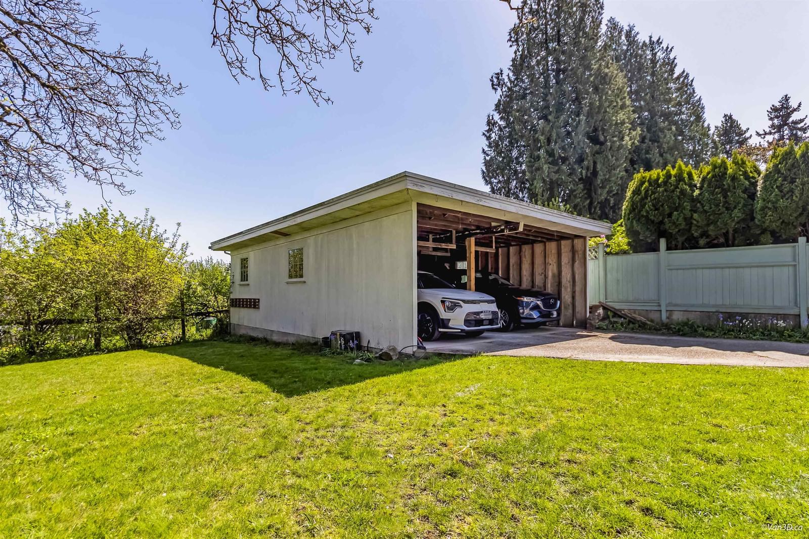 Listing Image 14