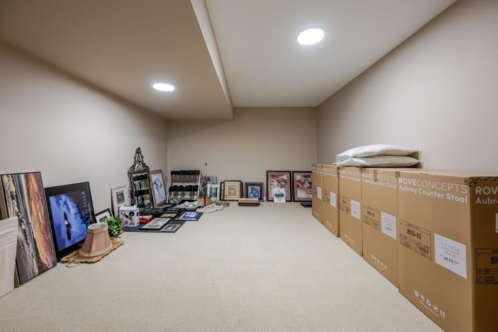 Listing Image 30