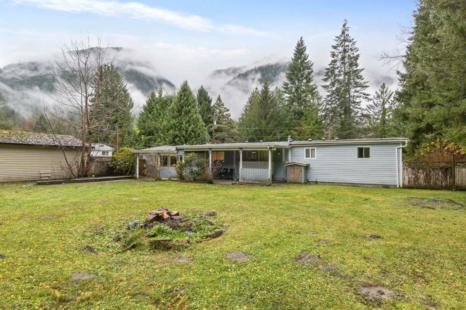 Listing Image 12