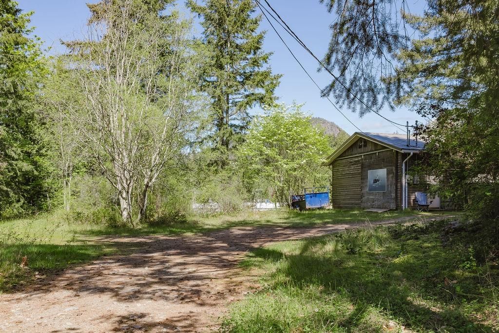 Listing Image 38