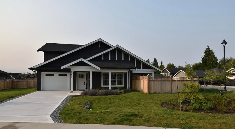 1051 Celia Crescent