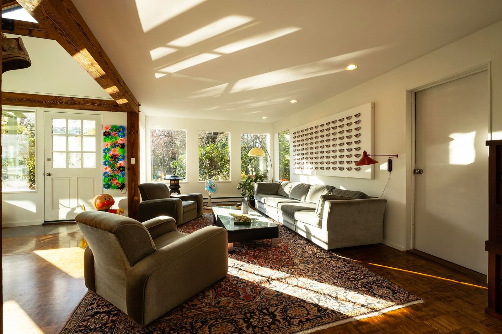 Listing Image 10
