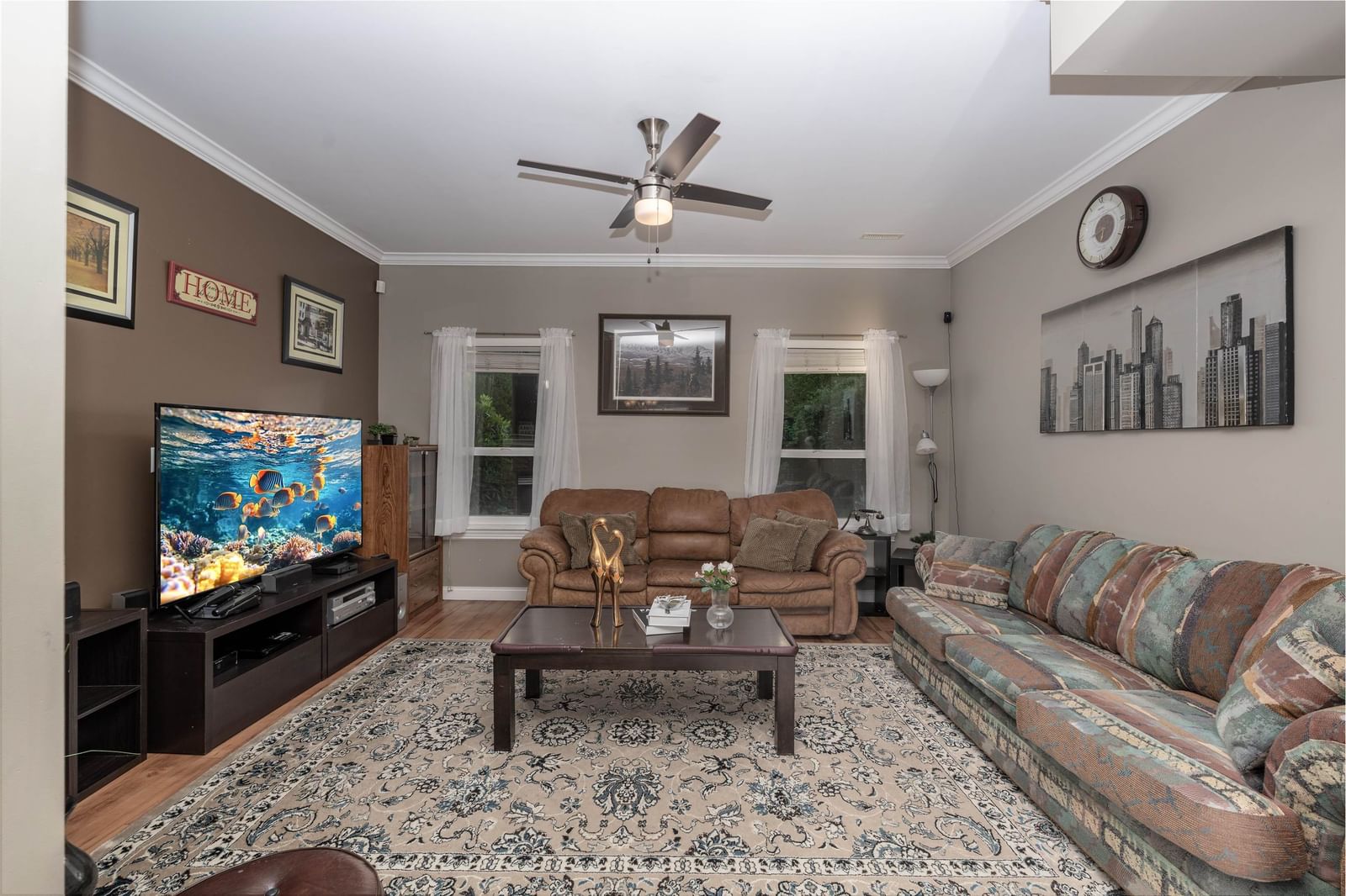 Listing Image 17