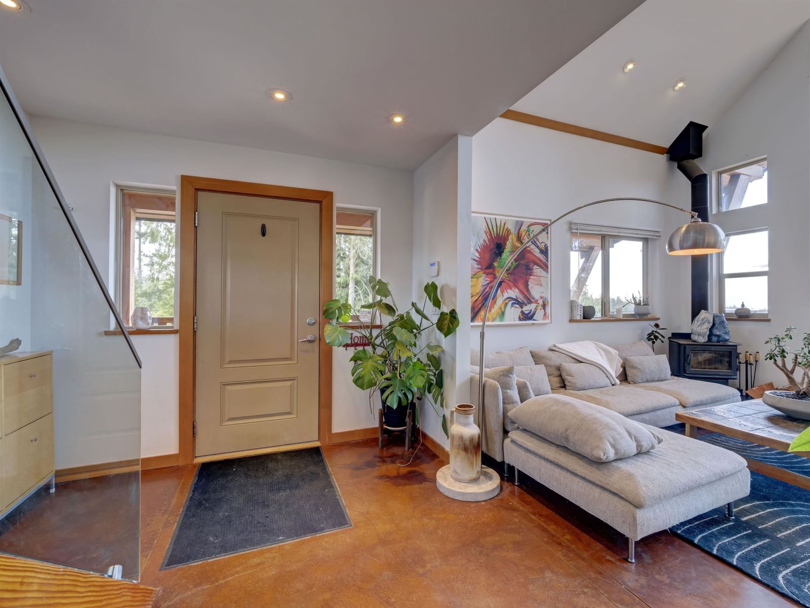 Listing Image 5
